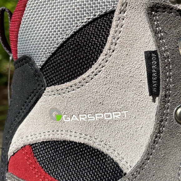 Garsport Leather Waterproof Trekking Boots, Size 38 (US 7 1/2) - Picture 5 of 10